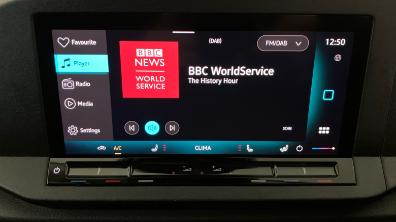 Volkswagen Caddy Cargo C20 Diesel 2.0 TDI 122PS Commerce Pro Van DSG [Tech Pack]